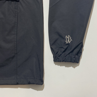 Grave Logo Quarter-Zip Jacket [Black]